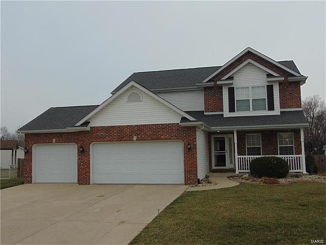 1st image of 2615 Iron Horse Dr