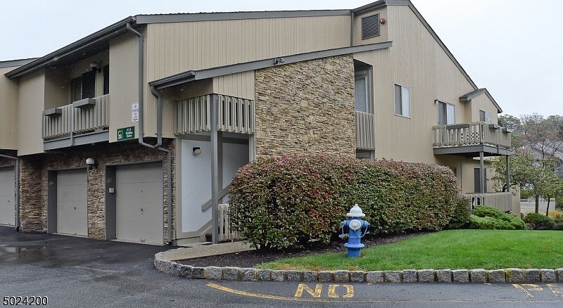 1st image of 59 Perkins Dr