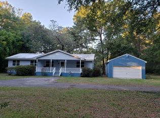 5500 Tom Sawyer Rd, Milton, FL 32583