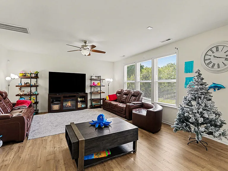 4239 Stream Dale Cir NW — Photo 11