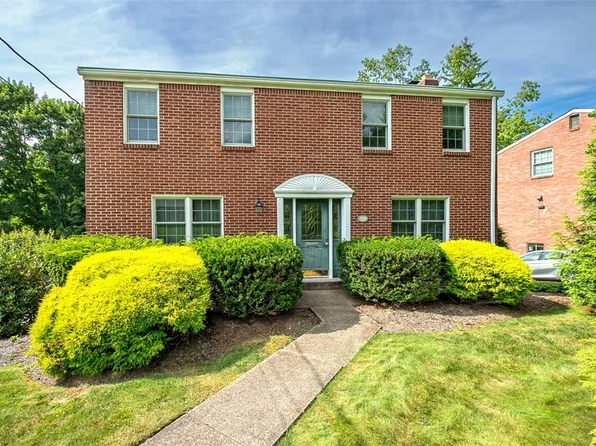 4113 Impala Dr, Pittsburgh, PA 15239
