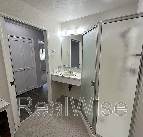 7730 SW Eaker Pl — Photo 33