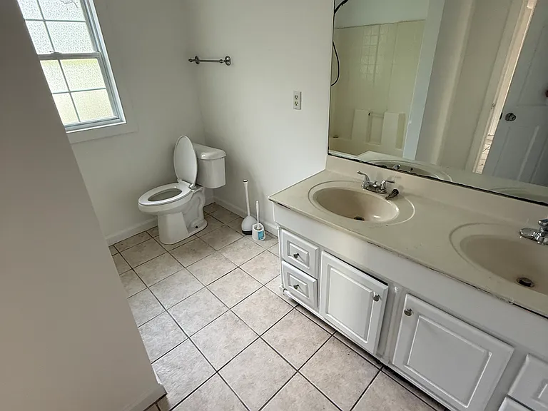 5705 Waycross St — Photo 7