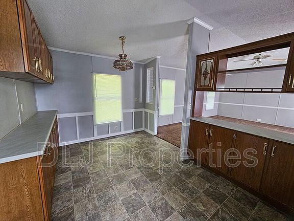 4th image of 120 Dumplin Valley Rd E