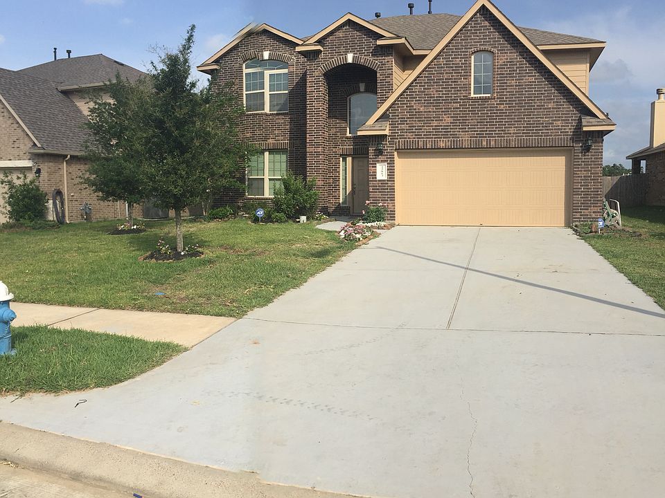 1st image of 22063 Mission Canyon Ln