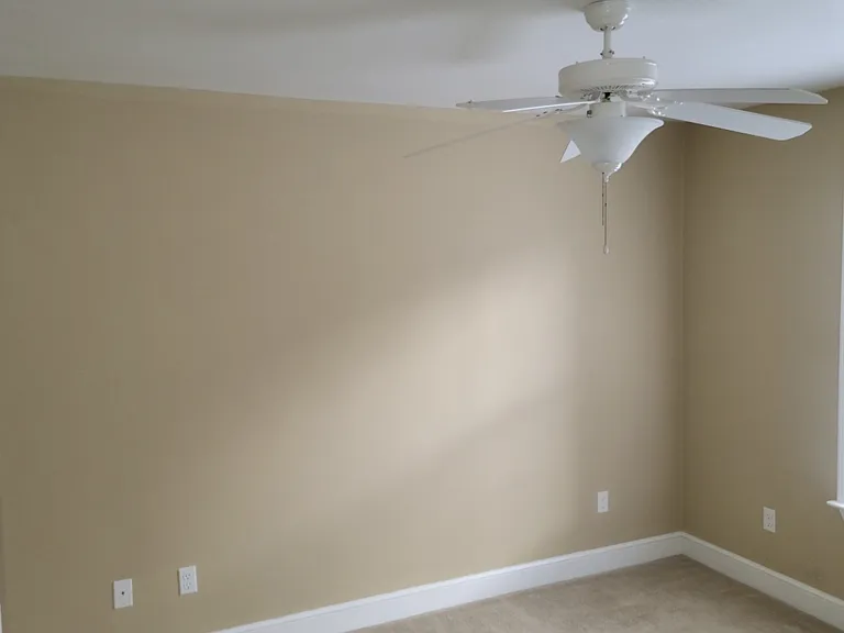 2325 Keith St — Photo 4