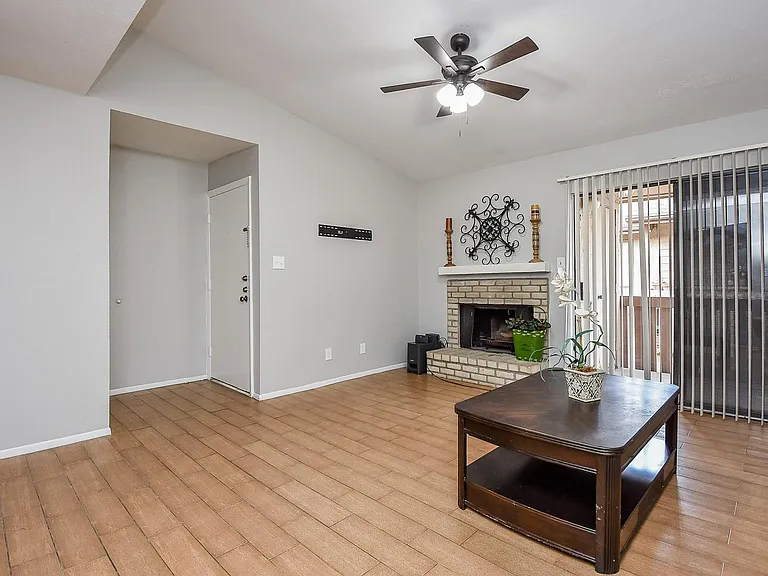 5000 Milwee St #74 — Photo 5
