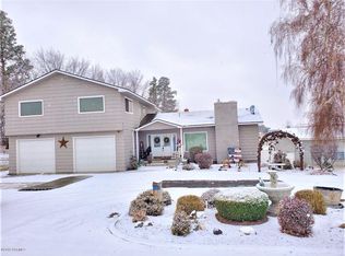 1260 Appleway Rd, Grandview, WA 98930