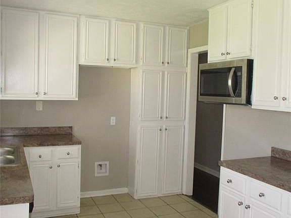5th image of 3011 Marjorie Ave