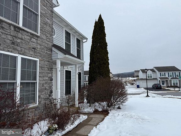 2nd image of 140 Thomas Dr