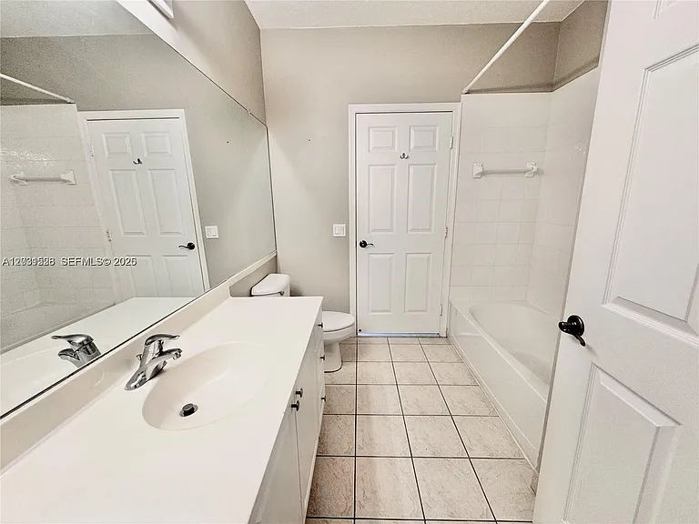 4700 SW 160th Ave #423 — Photo 11