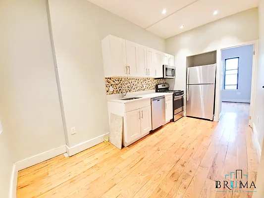 Rented by Bruma Realty LLC | media 17