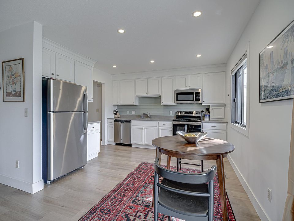 1st image of 5478 Sanibel Dr
