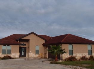 123 White Dove Trl, Del Rio, TX 78840