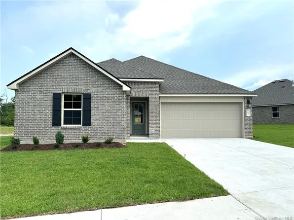 705 Cypress Trace Blvd, Lake Charles, LA 70611