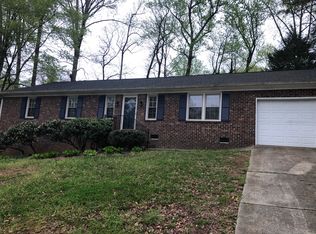 6 Doverdale Ct, Greenville, SC 29615