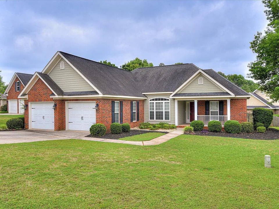 800 Cotswold Ct