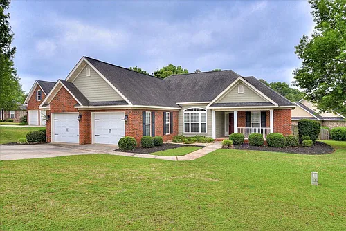 800 Cotswold Ct Photo 1
