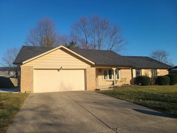 439 Raintree Dr, Danville, IN 46122