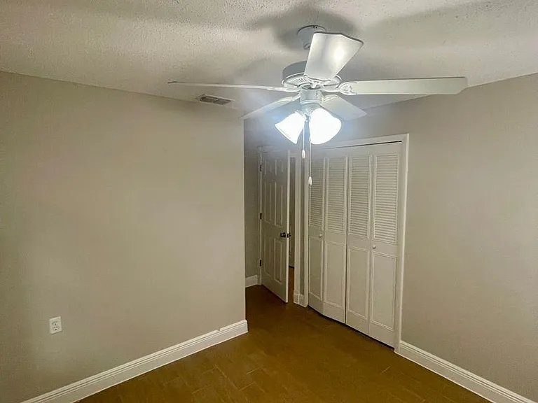 1111 Galahad Dr — Photo 17