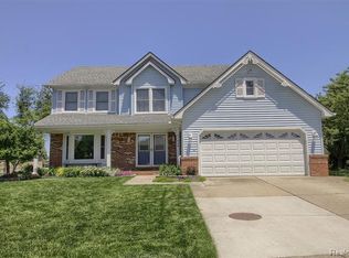 20655 Leelanau Trl, Clinton Township, MI 48038