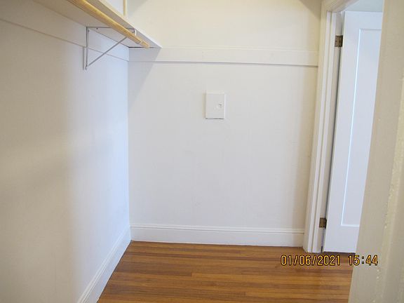 4th image of 75 Dolores St APT 5