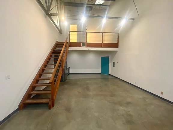 3rd image of 801 Minnesota St Suite 18