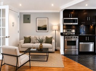218 Avenue A APT 3RN, New York, NY 10009