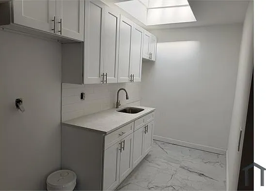 1632 Taylor Ave #3 — Photo 1