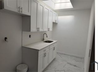 1632 Taylor Ave FL 3, Bronx, NY 10460