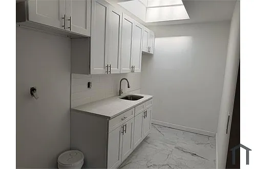 1632 Taylor Ave #3 Photo 1