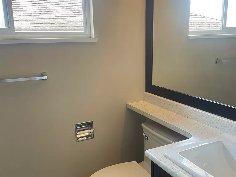 6748 Ash St — Photo 28