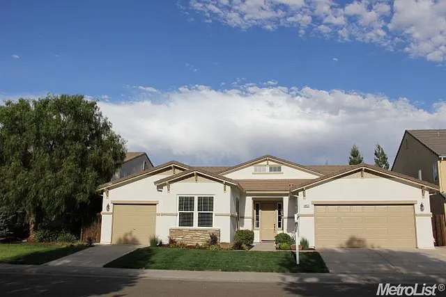 9453 Hollow Springs Way photo 1