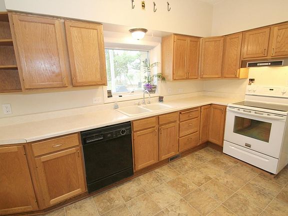 5th image of 514 Lincoln St
