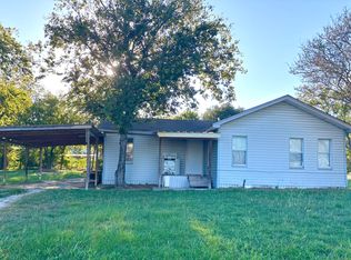 720 S Bonham St, Mexia, TX 76667