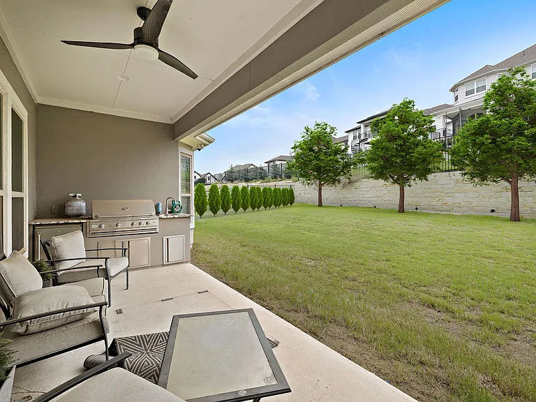 4705 Napoli Shore Dr — Photo 34
