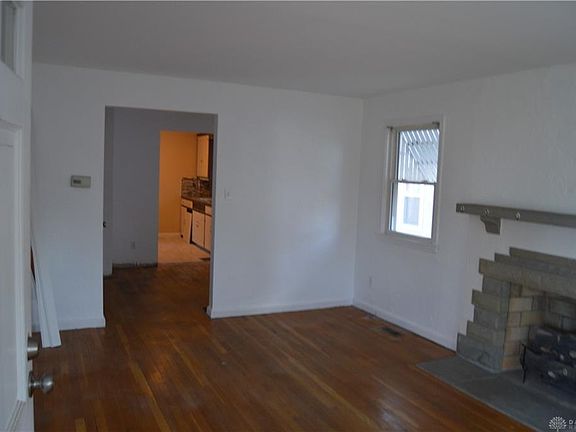 3rd image of 1678 Hearthstone Dr
