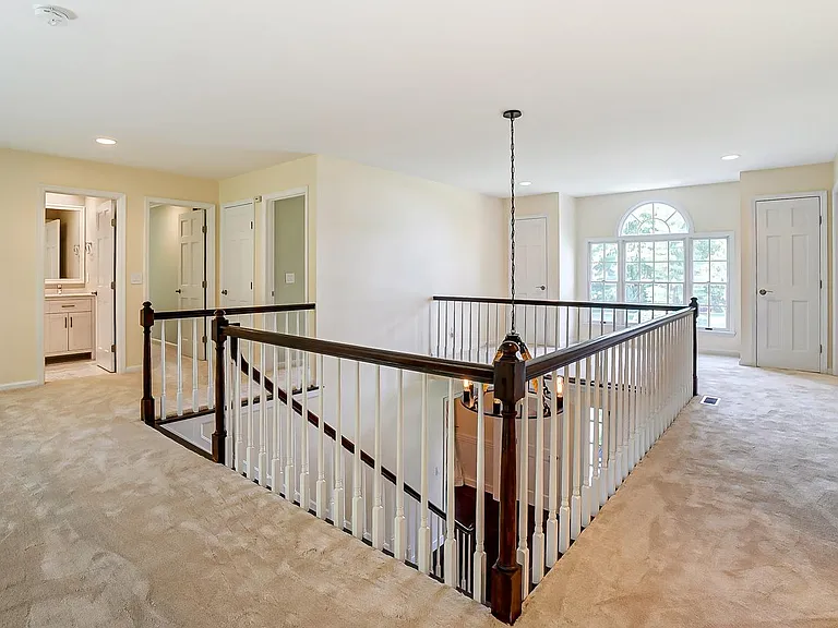 11410 Avant Ln — Photo 24