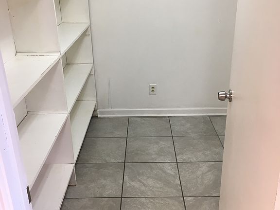 2nd image of 7705 Tippi Ln