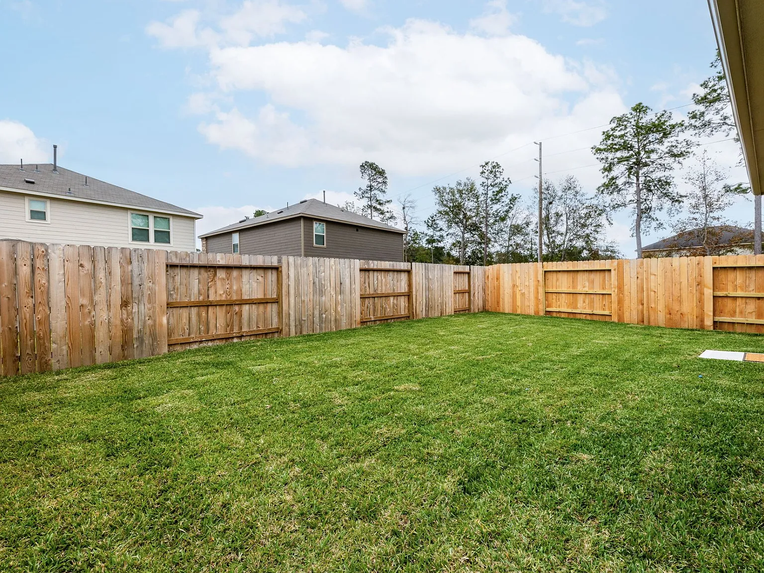 3 bed, $3,400 — Photo 4