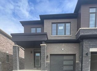 122 Brighton Ln, Thorold, ON L2V 0K5