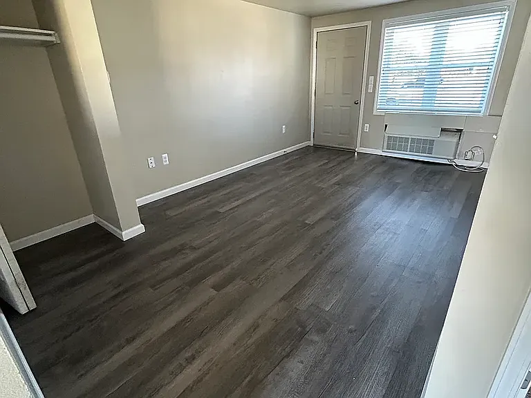 Richmond Stoecker Lane — Photo 23