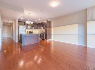 225 S Sangamon St Unit 411, Chicago, IL 60607
