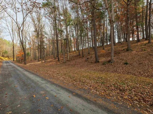 Plum Tree Draft Rd, Churchville, VA 24421
