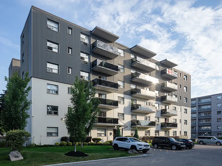 2300 Marine Dr — Photo 18