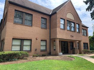 724 Maiden Choice Ln STE 304, Catonsville, MD 21228