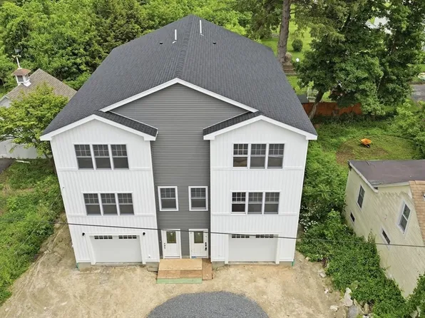 17 Crosby St #A, Webster, MA 01570