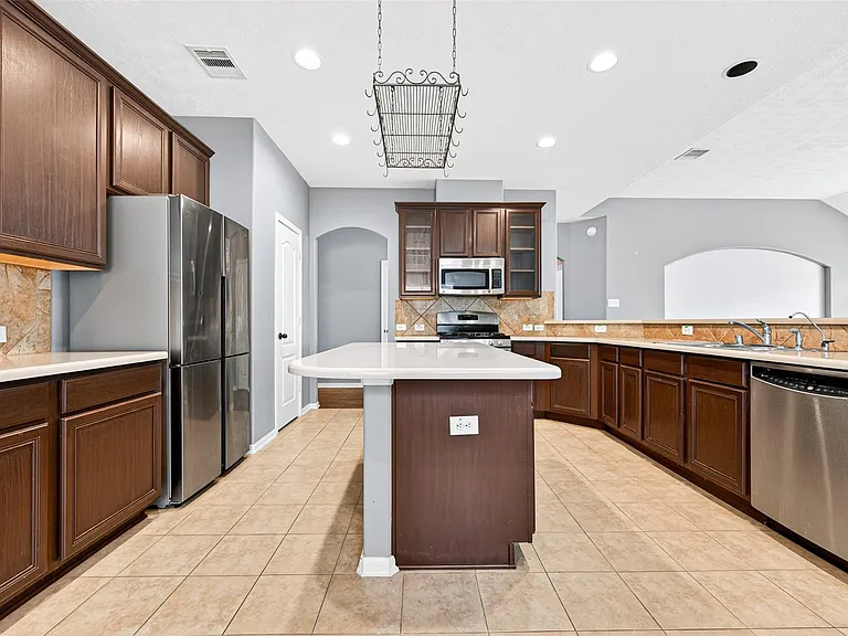 24822 Diamond Run Ct — Photo 18