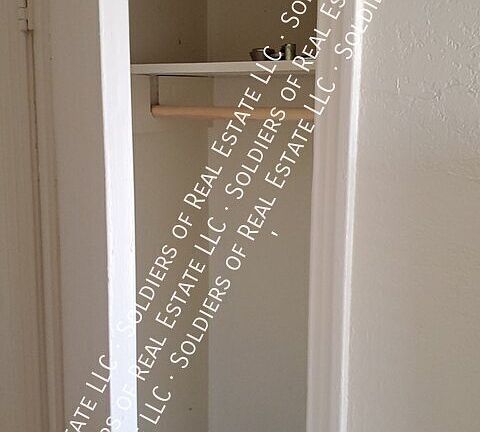 4th image of 810 Stetson Ave #810