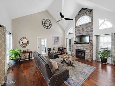 9100 Hassy Way, Louisville, KY, 40299